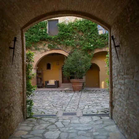 Borgo Finocchieto *